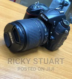 Nikon D7000
