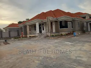 Furnished 4bdrm Mansion in Kira Rich Village for sale