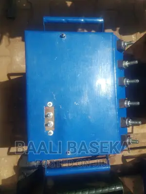 Welding Machines/Three People Welding Machine