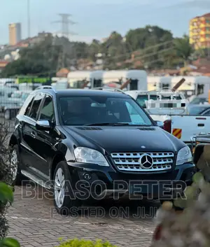 Mercedes-Benz M Class 2009 Black