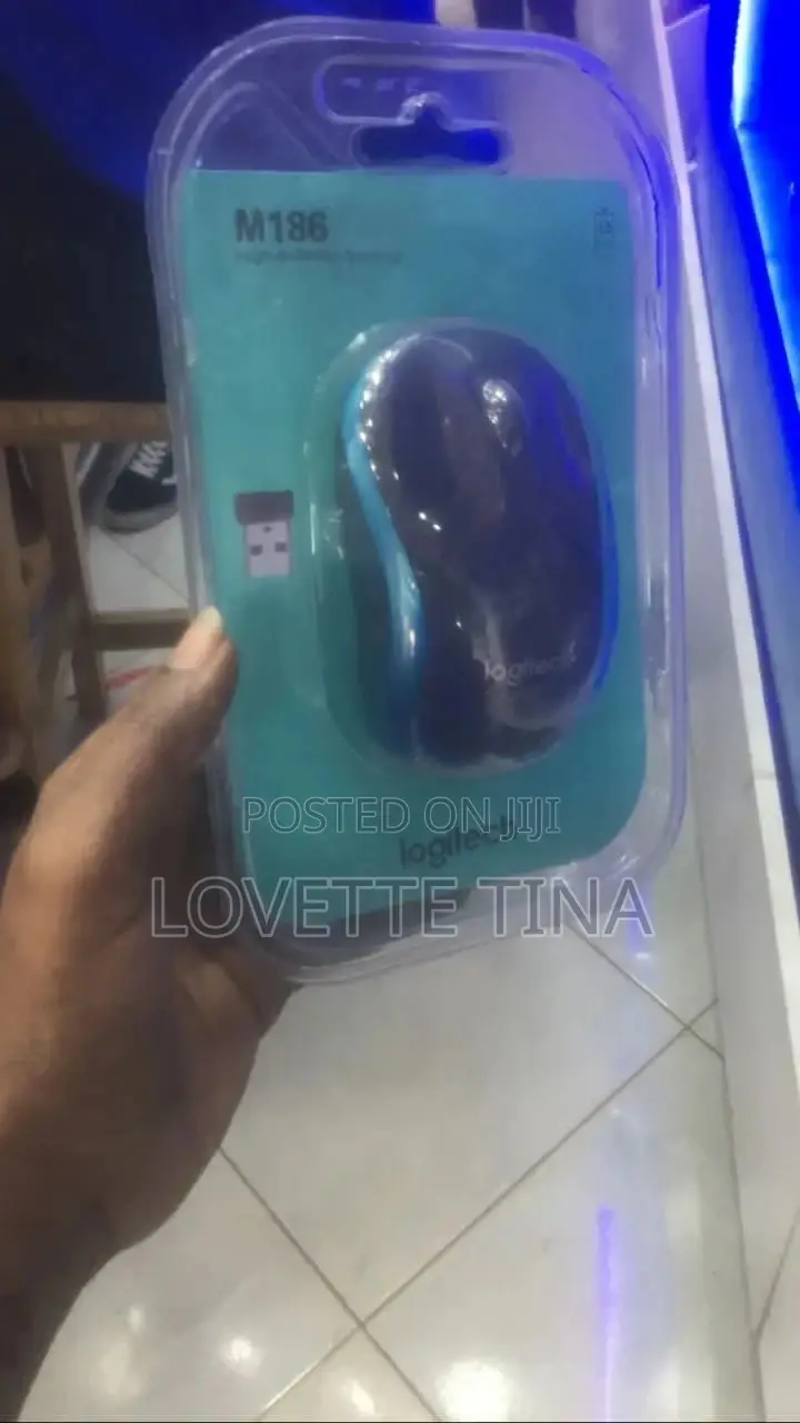 Logitech M186 Wireless Mouse