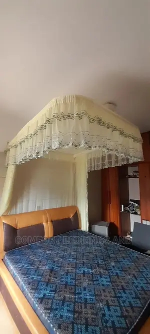 Luxury Wall Mount Mosquito Net Cream