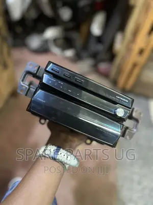 Japanese Pioneer Flip Out Radio