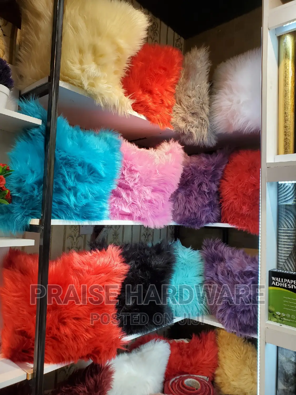 Hairly Cushions