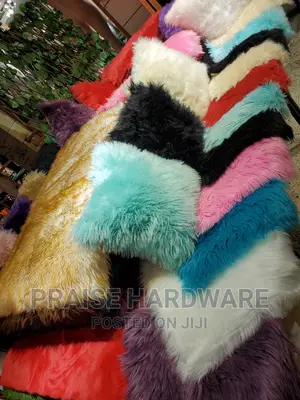 Hairly Cushions