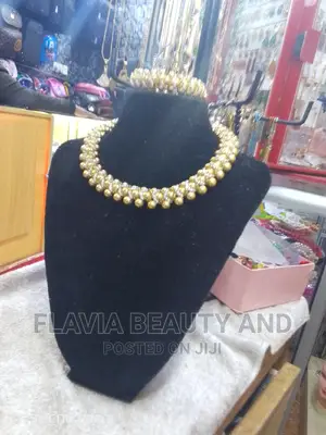 Beaded Necklace/Simple