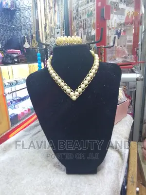 Beaded Simple Necklace