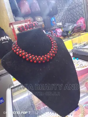 Pearl Round Beaded Necklace