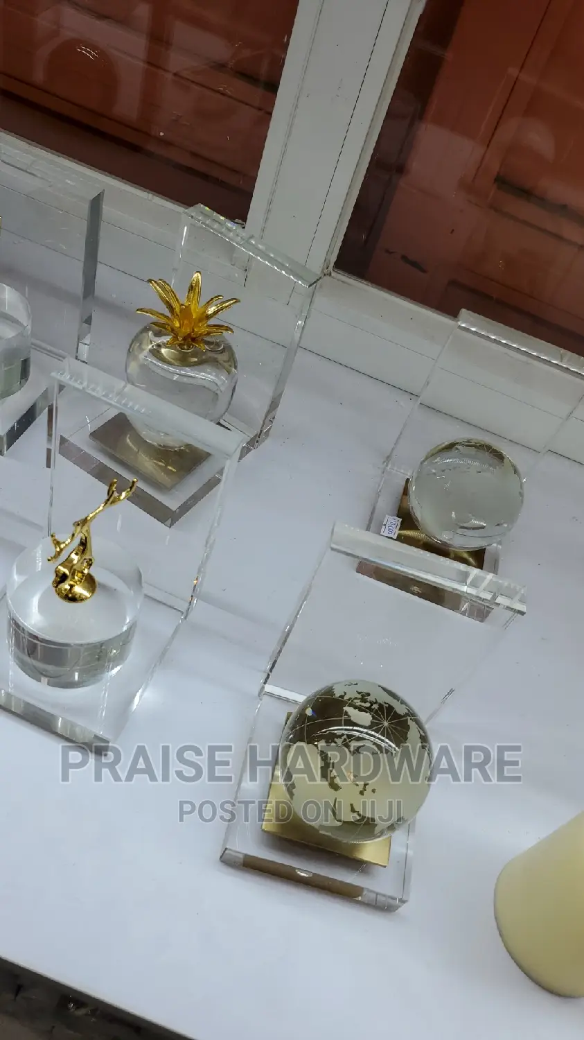 Interior Decorative Figurines