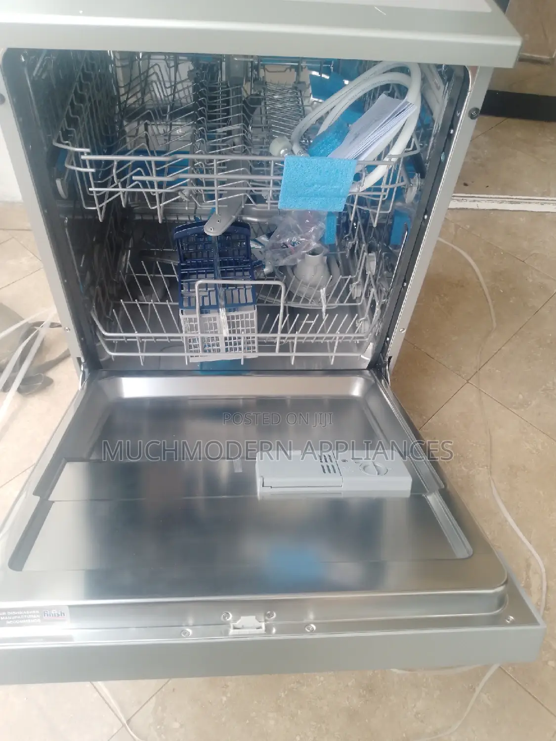 Dish Washer 13KG Hisense