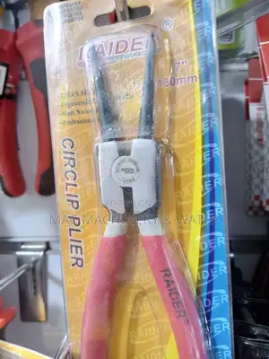 Circling Plier External Opening