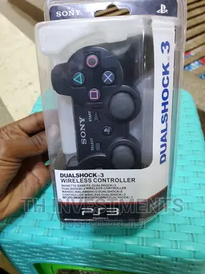 Dual Shock Three Wireless Controller.