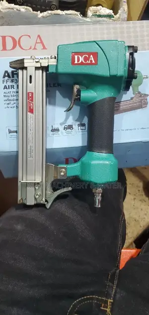 Brad Nailer / Staple Nail Gun Pneumatic Machine AF30