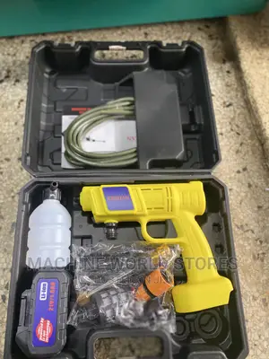 Cordless Pressure Washer