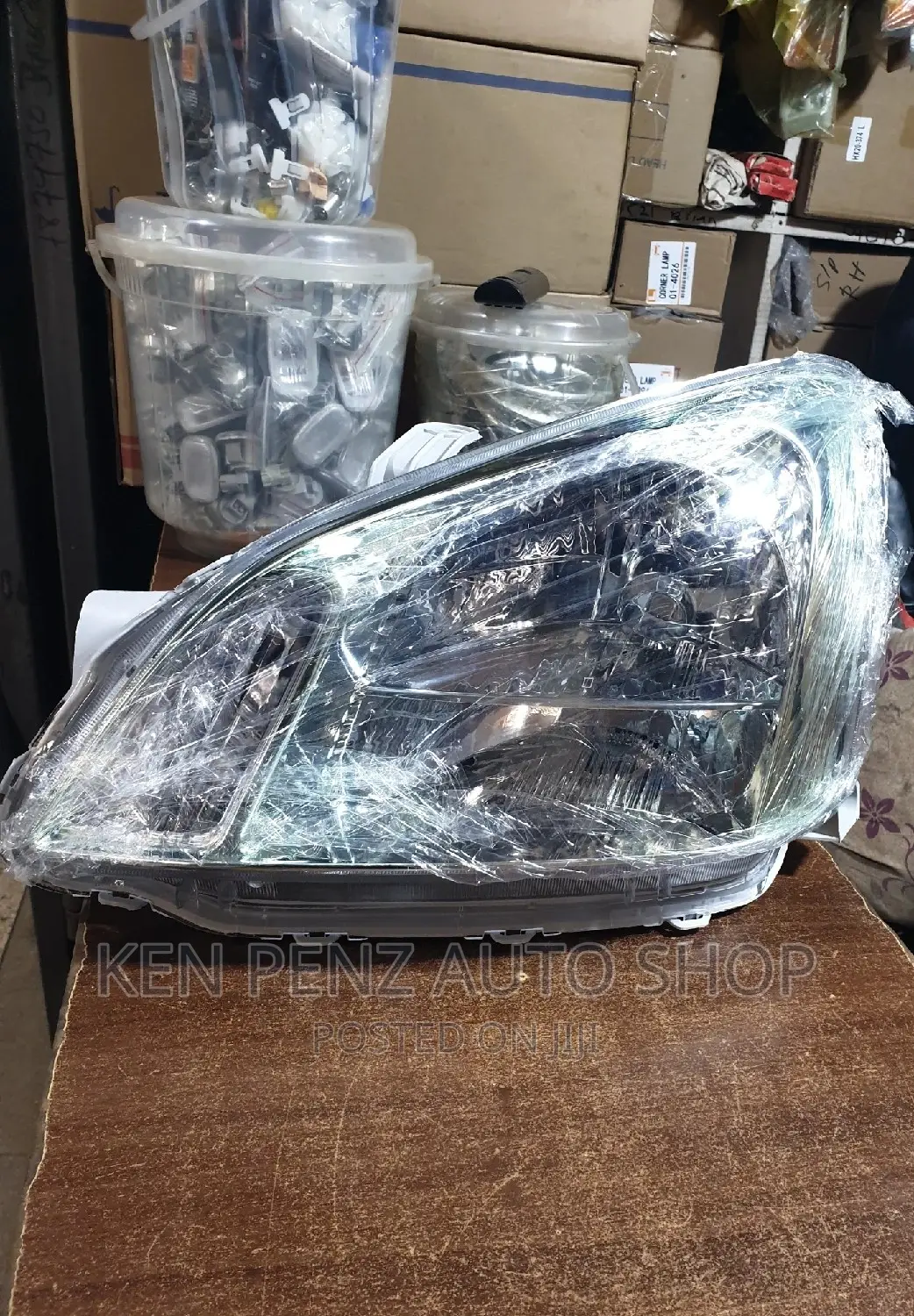 Headlamp Premio C ( 2004 - 2006)