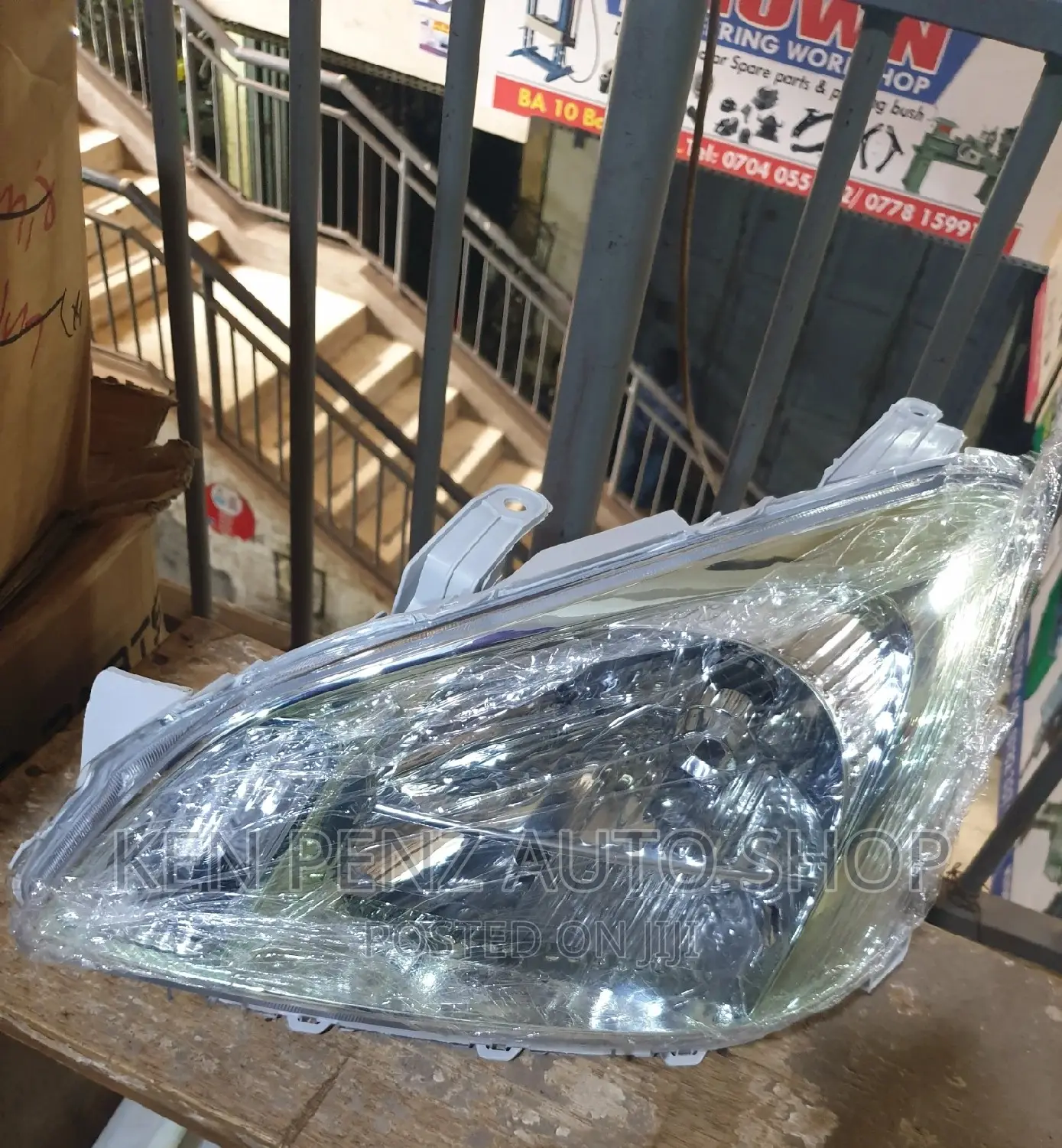 Headlamp Premio C ( 2004 - 2006)