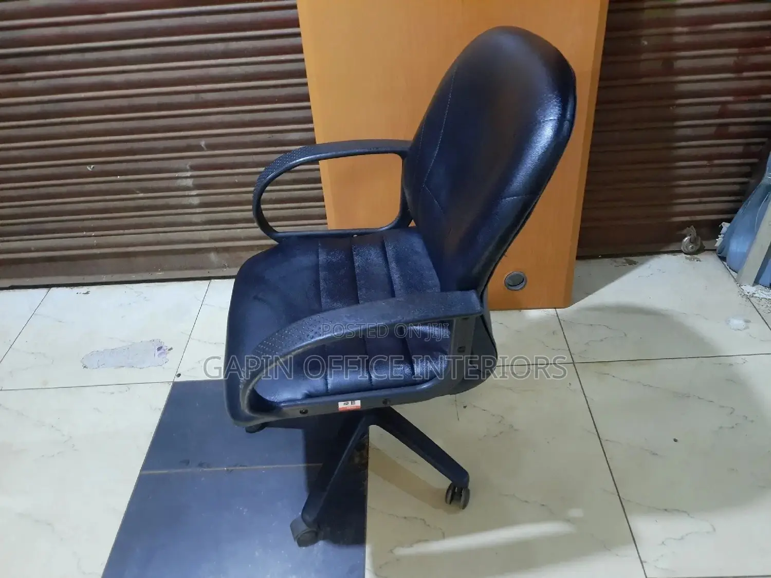 Office Short Back Chair