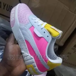 Ladies Sneakers