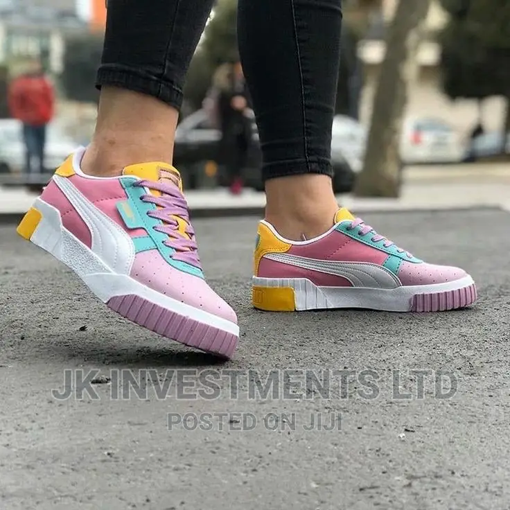 Ladies Sneakers