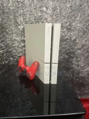 Ps4 Console Chipped 500gb White Uk