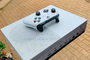 Xbox One S Console 1 Pad Uk Whit