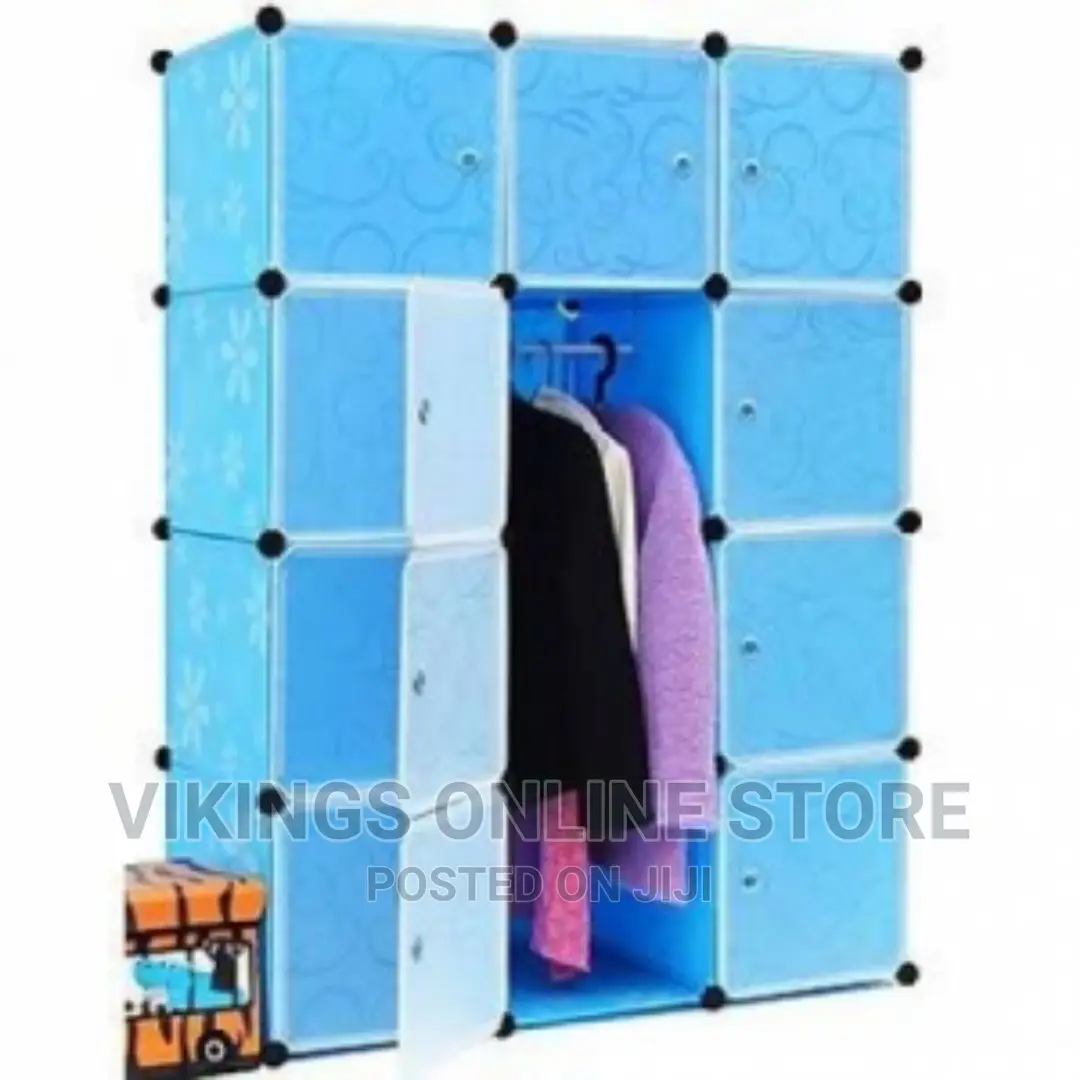 Blue DIY 3 Column Plastic Wardrobe