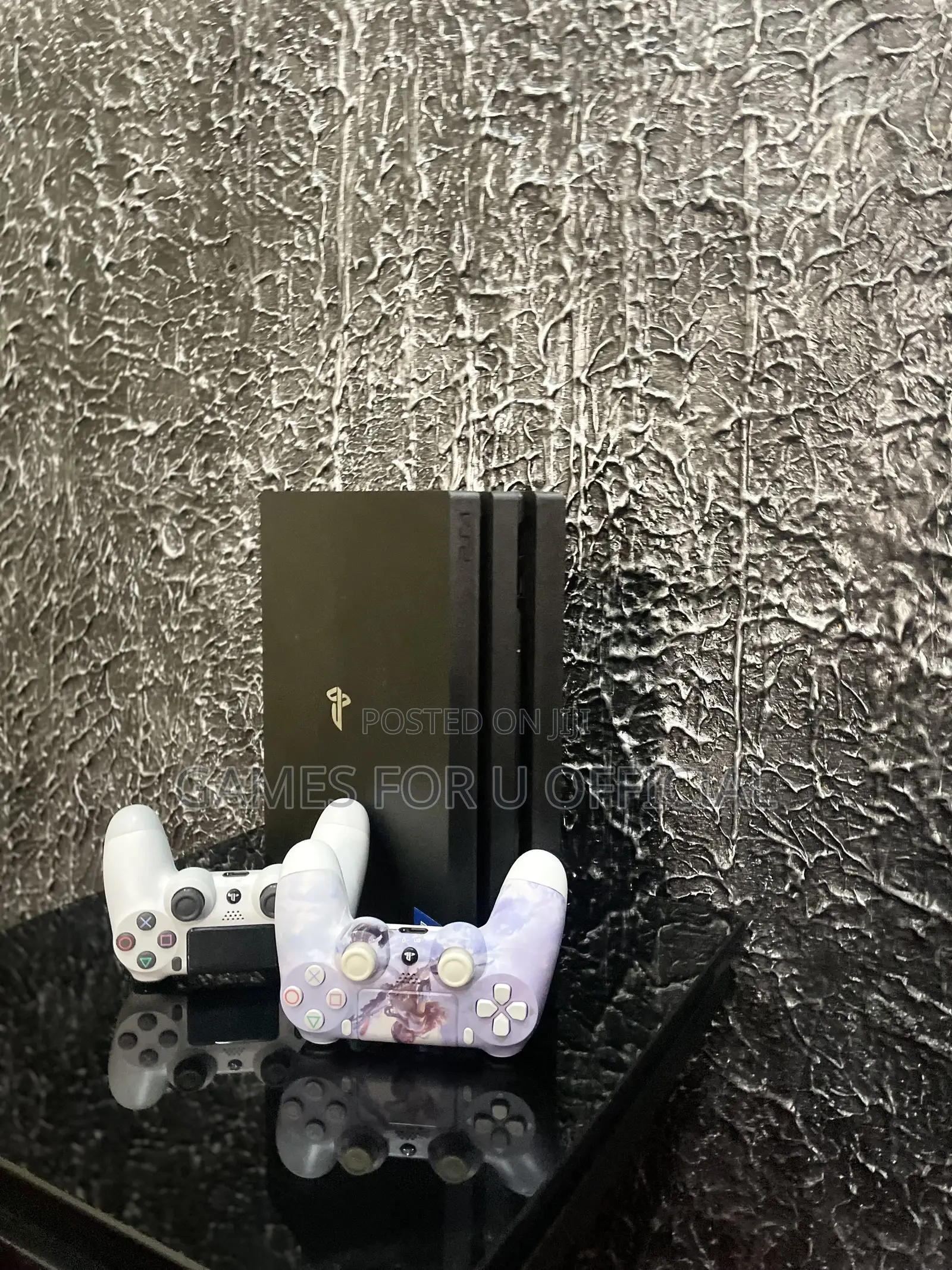 Ps4 Pro Chipped Tb