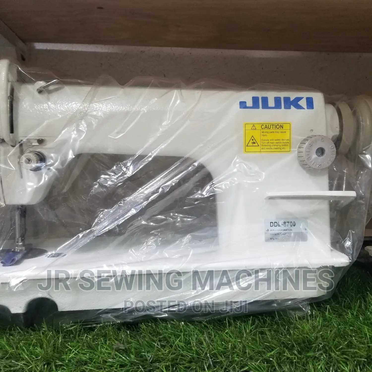 Juki Industrial Sewing Machine