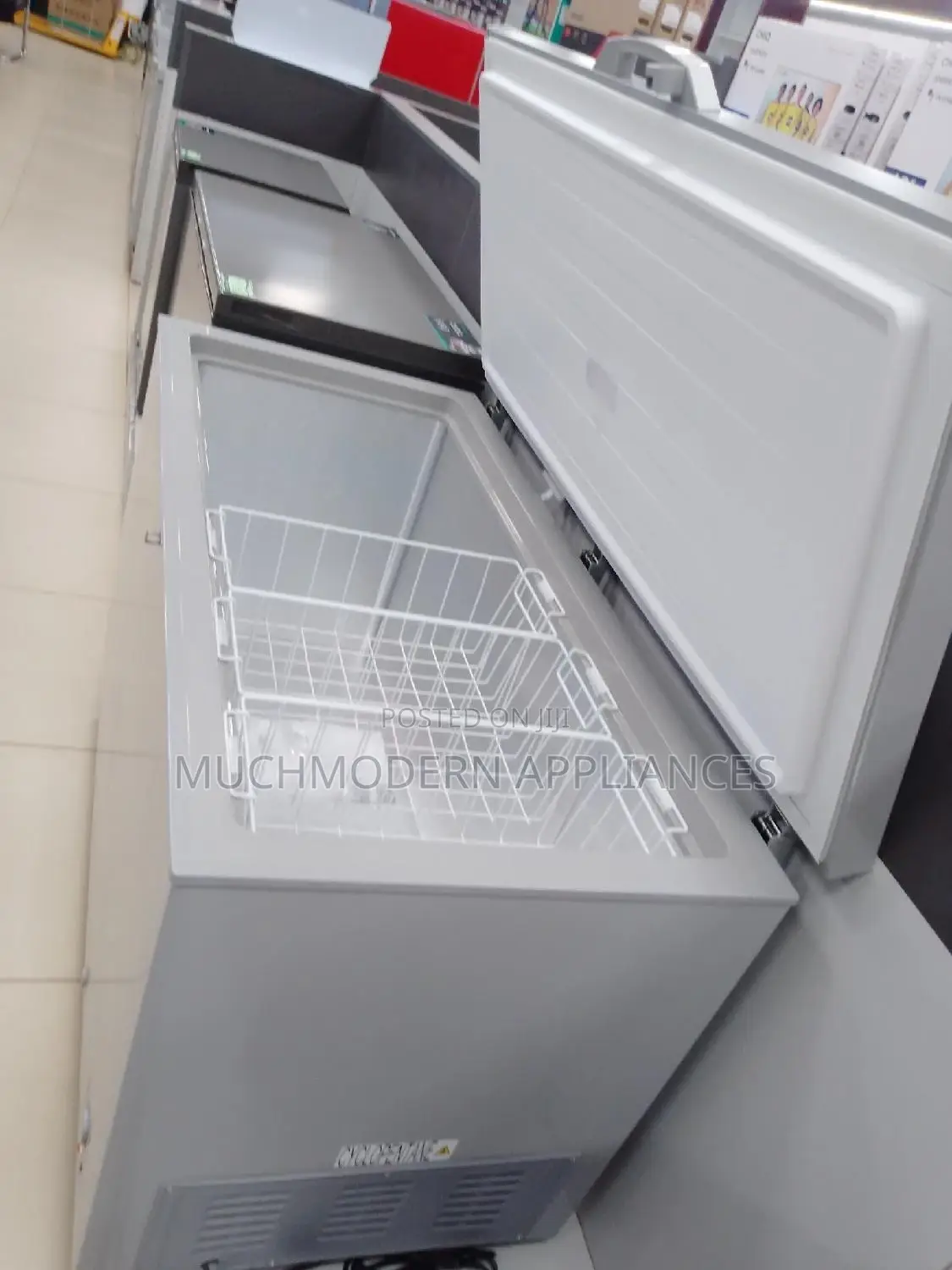 Deep Freezer 550L Hisense