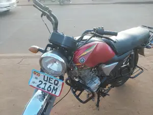 Yamaha Crux 2018 Red