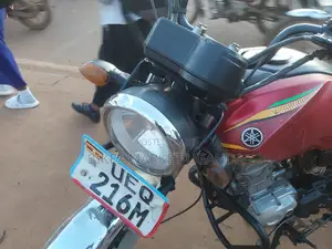 Yamaha Crux 2018 Red