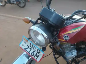 Yamaha Crux 2018 Red