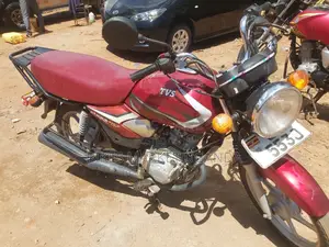 TVS HLX 125 2021 Red