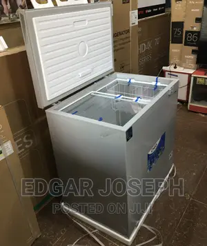 Chest Freezer 260L