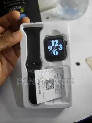 S8 Pro Smartwatch