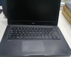 Laptop Dell Latitude 3380 4GB Intel Core I3 HDD 500GB