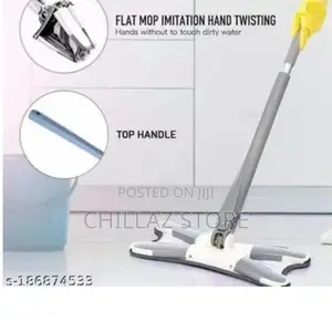 Flat Mop (Hand Twisting).