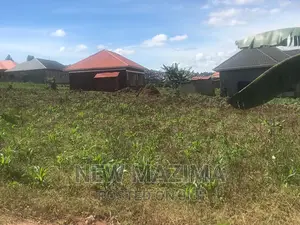 Very Beautiful Two Plots Quicksale in Heart of Nsangi Maya