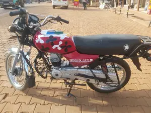 Boss Hoss BH3 2022 Red