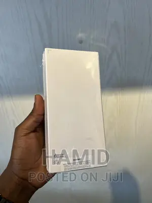New Samsung Galaxy A04s 64 GB Silver