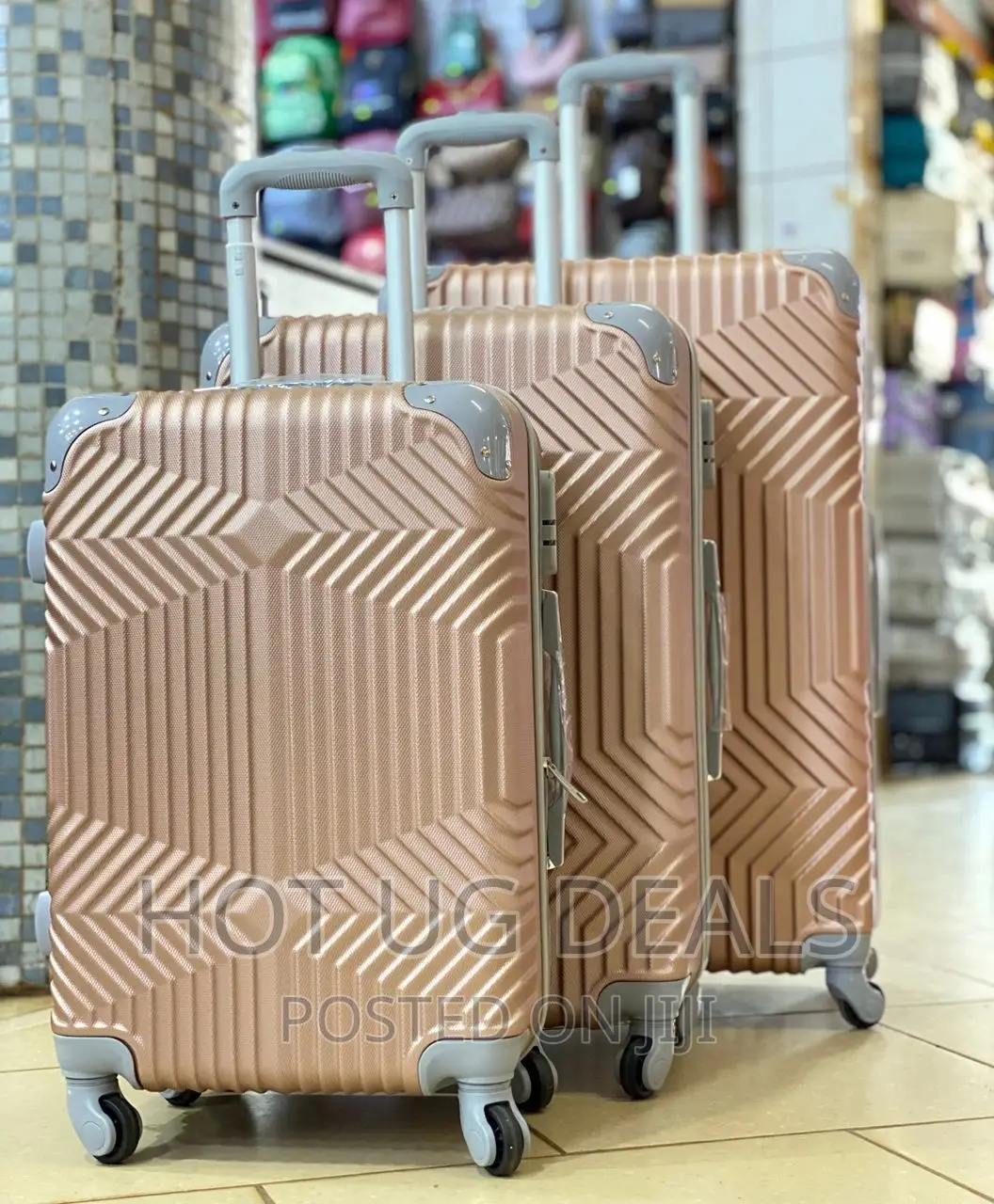 4-Wheeler Spinner Plastic Travel Suitcase Bag - Multicolor