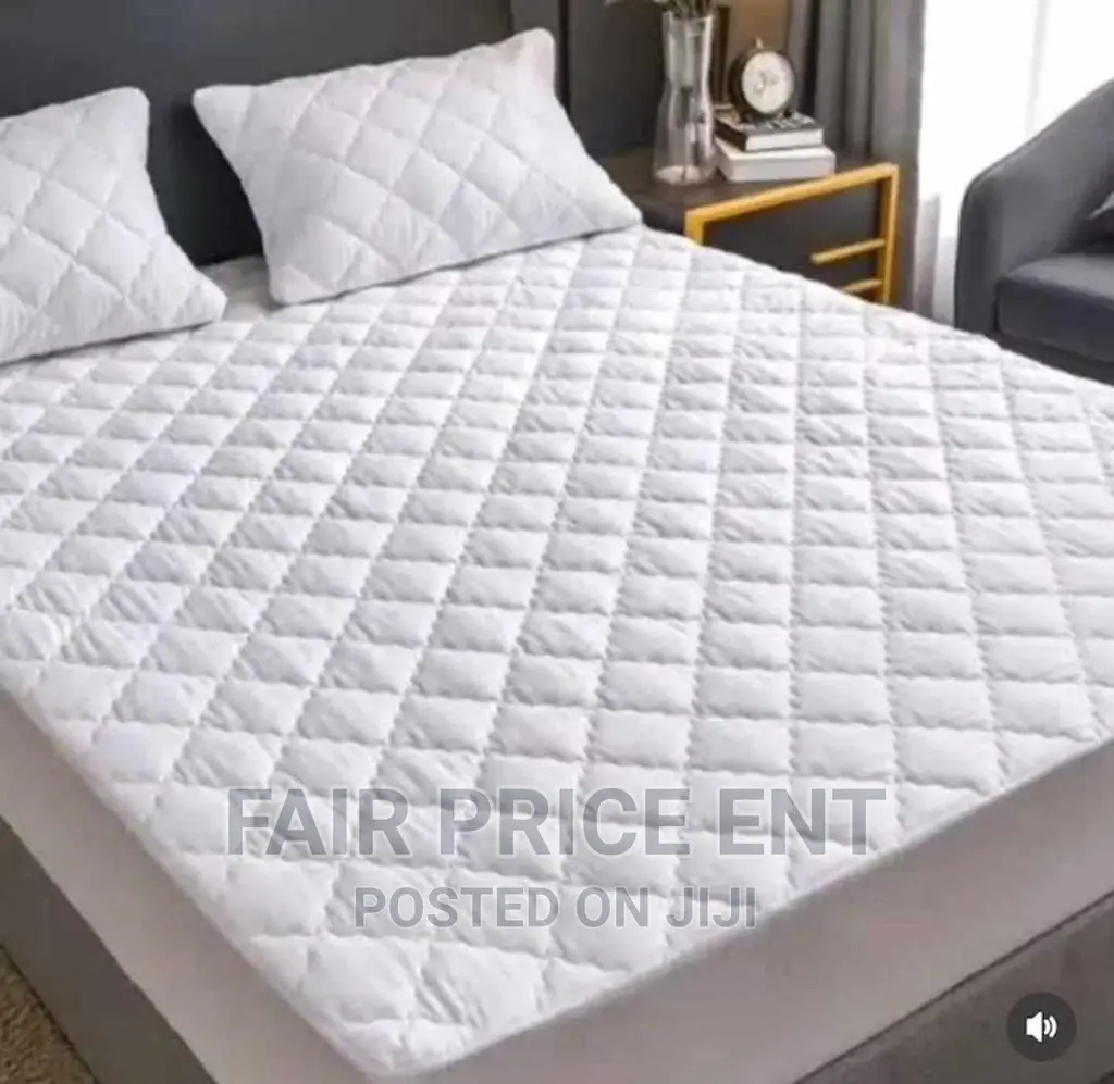 Original Mattress Protector.5x6.( White)