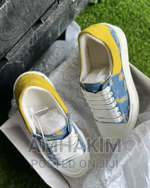 New Alexander McQueen Sneakers in Stock