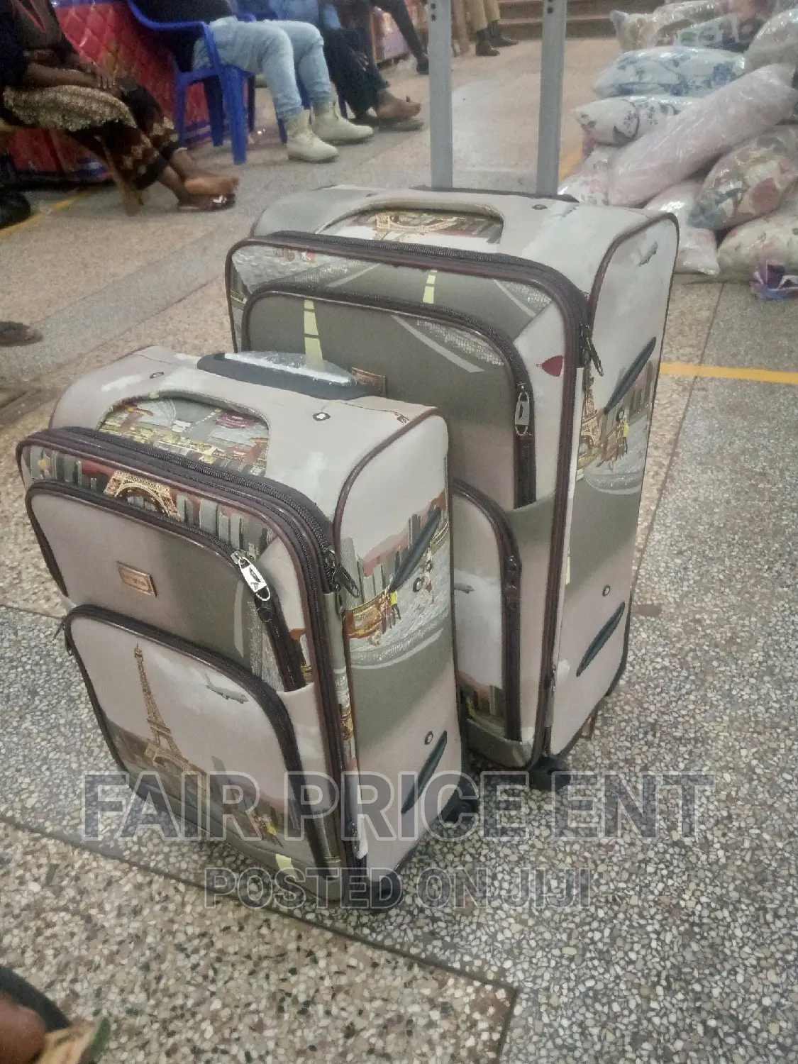 Leather Adventure Suitcase. Large (Brown)