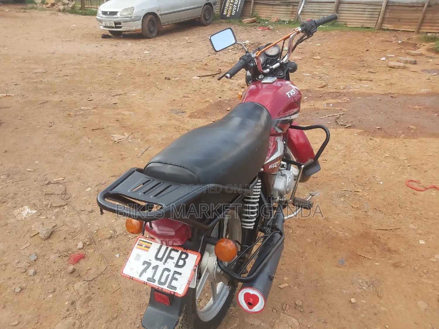 TVS HLX 125 2020 Red