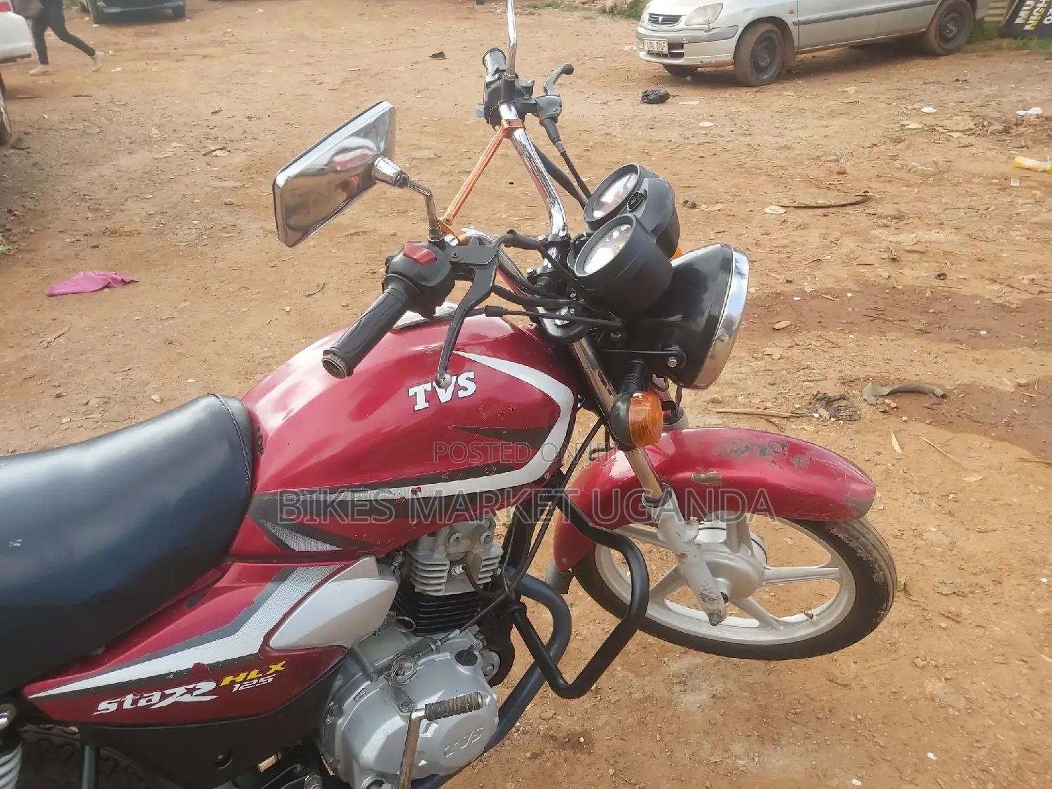 TVS HLX 125 2020 Red