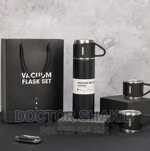Double Walled Stainless Steel Vacuum Bottle Water Flask