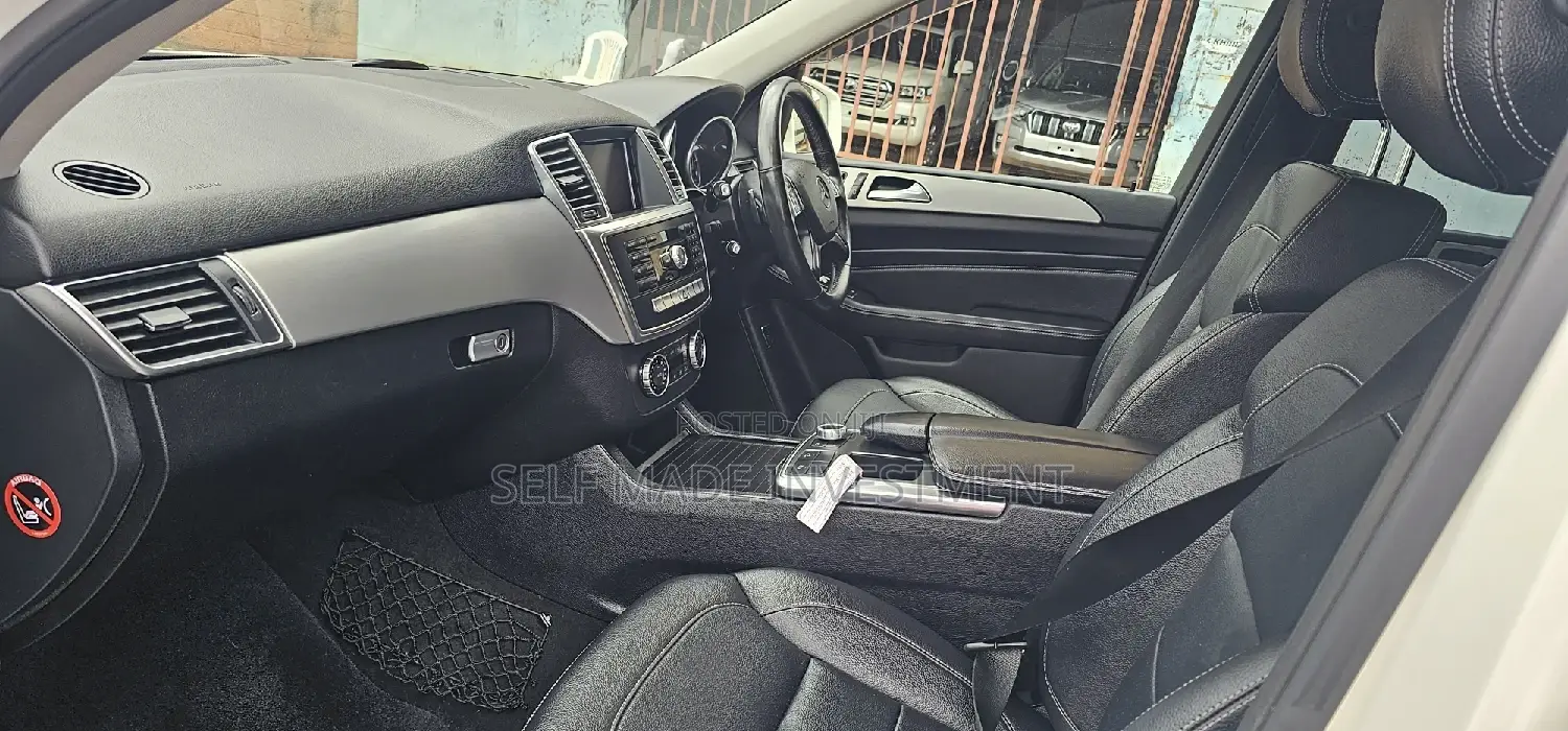 Mercedes-Benz M Class 2015 White