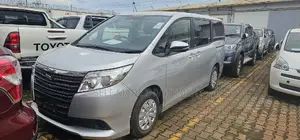 Toyota Noah 2014 Silver