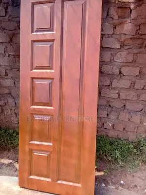 Exciting Door In Mahogany Wood In 3 By 7fts